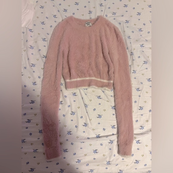 Sunday Best Cropped Fuzzy Sweater Pink - Picture 1 of 2